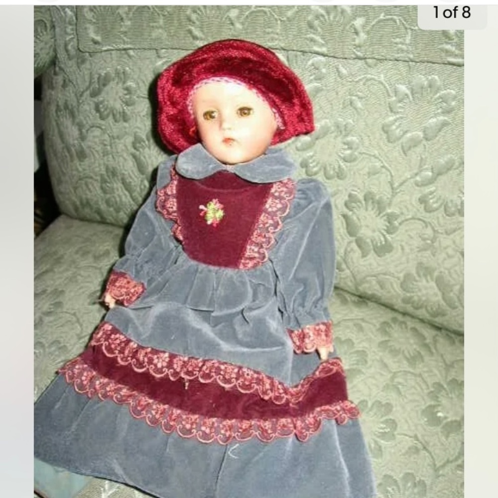 Vintage, Effanbee Suzanne Composition Doll in Velvet Gown